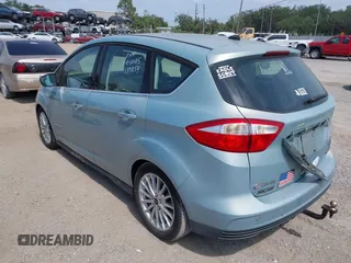 2013 Ford C-Max SEL with VIN 1FADP5BU0DL545491, listed as a IAAI auction lot 42091433 with 133,907 mi miles. Bid and sale history available at carsss.com. Image 3.