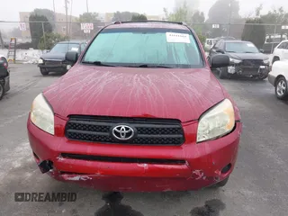 2008 Toyota RAV4 with VIN JTMZD33V686061866, listed as a IAAI auction lot 41611669 with 120,955 mi miles. Bid and sale history available at carsss.com. Image 6.