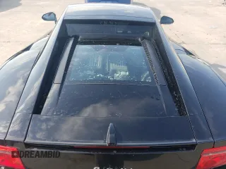 2014 Lamborghini Gallardo z VIN ZHWGU5BZ6ELA13766, wystawiony jako Copart lot #64172354 z przebiegiem 22 043 mil mil oraz Szkody całkowita. Historia ofert i sprzedaży dostępna na DreamBid. Obrazek 10.