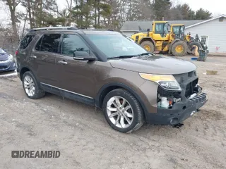 2015 Ford Explorer XLT z VIN 1FM5K8D80FGA84167, wystawiony jako IAAI lot #41605234 z przebiegiem 90 217 mil mil oraz . Historia ofert i sprzedaży dostępna na DreamBid. Obrazek 1.