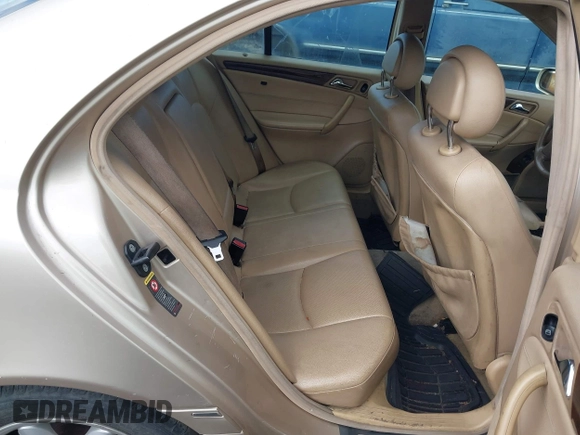 2003 Mercedes-Benz C 240 с VIN WDBRF61J43A446598, выставлен на аукционе IAAI как лот 41925959 с пробегом Не указан миль и . История ставок и продаж доступна на DreamBid. Изображение 8.