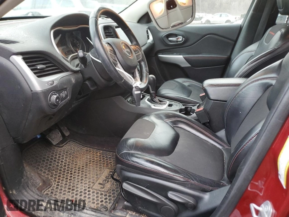2017 Jeep Cherokee Trailhawk L Plus with VIN 1C4PJMBB6HW581711, listed as a Copart auction lot 89088395 with 102,365 mi miles and Salvage Title. Bid and sale history available at carsss.com. Image 7.