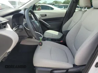 2024 Toyota Corolla Cross L with VIN 7MUAAAAG6RV105158, listed as a Copart auction lot 60271015 with 7,294 mi miles and Salvage title. Bid and sale history available at DreamBid. Image 7.