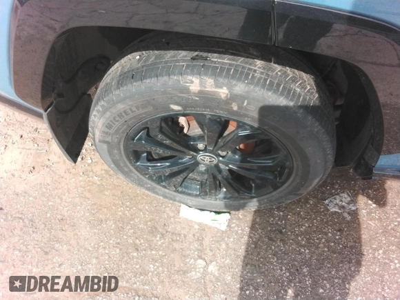 2023 Toyota RAV4 Hybrid XSE with VIN 2T3E6RFV6PW038320, listed as a Copart auction lot 46690615 with Not provided miles and Salvage title. Bid and sale history available at DreamBid. Image 14.