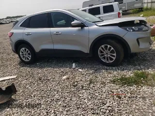 2021 Ford Escape SE с VIN 1FMCU0G68MUB34857, выставлен на аукционе Copart как лот 60312255 с пробегом 43 492 миль миль и Списание • Salvage title. История ставок и продаж доступна на DreamBid. Изображение 12.