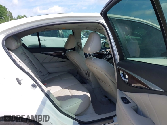 2014 Infiniti Q50 Sport with VIN JN1BV7AP5EM683640, listed as a IAAI auction lot 42459979 with 315,363 mi miles and . Bid and sale history available at DreamBid. Image 8.