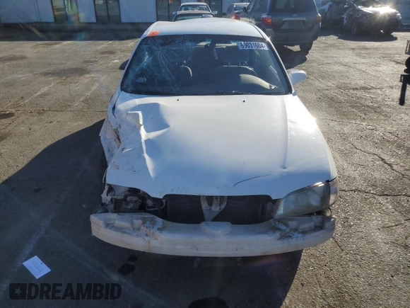1999 Mazda 626 LX z VIN 1YVGF22D4X5882600, wystawiony jako Copart lot #69031604 z przebiegiem Nie podano mil oraz Szkoda całkowita • Salvage title. Historia ofert i sprzedaży dostępna na DreamBid. Obrazek 5.