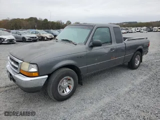 1999 Ford Ranger XL with VIN 1FTYR14XXXTA63315, listed as a Copart auction lot 78167804 with 338,762 mi miles and Salvage Title. Bid and sale history available at carsss.com. Image 1.
