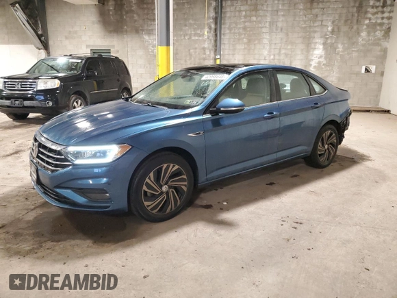 2019 Volkswagen Jetta SEL Premium с VIN 3VWGB7BU3KM204192, выставлен на аукционе Copart как лот 42998645 с пробегом 25 621 миль миль и Списание • Salvage title. История ставок и продаж доступна на DreamBid. Изображение 1.
