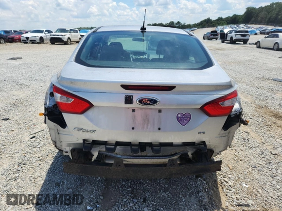 2013 Ford Focus SE with VIN 1FADP3F22DL323418, listed as a Copart auction lot 61859225 with 62,415 mi miles and Salvage title. Bid and sale history available at DreamBid. Image 6.