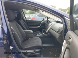 2011 Mazda CX-7 i SV z VIN JM3ER2A50B0409241, wystawiony jako IAAI lot #42142637 z przebiegiem 162 561 mil mil oraz . Historia ofert i sprzedaży dostępna na DreamBid. Obrazek 5.