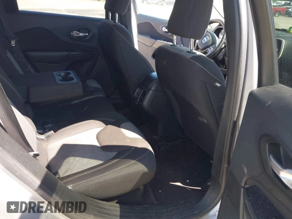 2016 Jeep Cherokee Sport with VIN 1C4PJLAB0GW369428, listed as a IAAI auction lot 42264097 with 130,952 mi miles and . Bid and sale history available at DreamBid. Image 8.