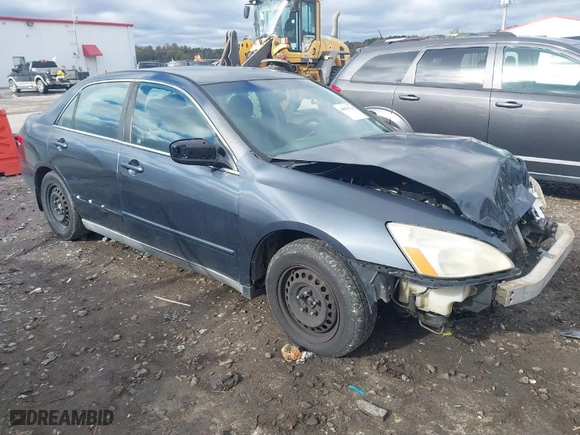 2005 Honda Accord Sdn LX with VIN 1HGCM56425A148498, listed as a IAAI auction lot 40883324 with 245802 miles. Bid and sale history available at carsss.com. Image 1.