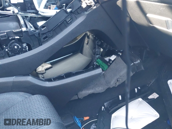 2022 Hyundai Santa Fe SE with VIN 5NMS14AJ8NH443864, listed as a IAAI auction lot 41892061 with 38,297 mi miles and . Bid and sale history available at DreamBid. Image 17.