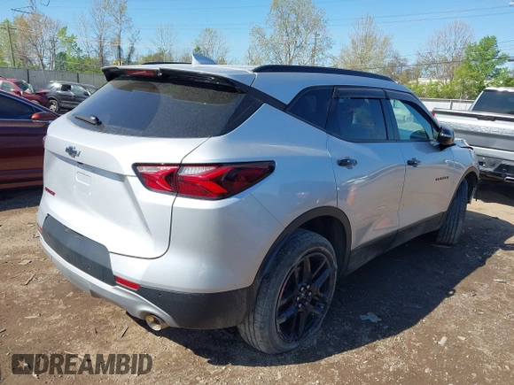 2021 Chevrolet Blazer LT z VIN 3GNKBCRS6MS515096, wystawiony jako IAAI lot #42103712 z przebiegiem 43 514 mil mil oraz . Historia ofert i sprzedaży dostępna na DreamBid. Obrazek 4.