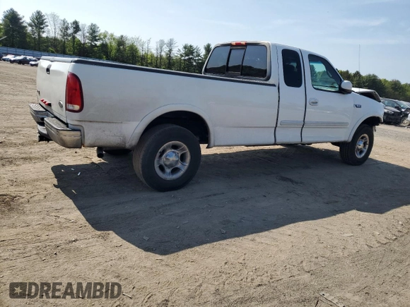 2002 Ford F-150 XL z VIN 1FTRX18LX2NA09494, wystawiony jako Copart lot #55255925 z przebiegiem 331 667 mil mil oraz Szkoda całkowita • Salvage title. Historia ofert i sprzedaży dostępna na DreamBid. Obrazek 3.