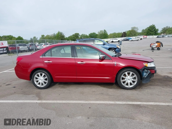 2010 Lincoln MKZ z VIN 3LNHL2GC2AR636552, wystawiony jako IAAI lot #42330172 z przebiegiem 98 883 mil mil oraz . Historia ofert i sprzedaży dostępna na DreamBid. Obrazek 14.