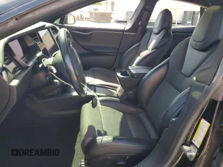 2018 Tesla Model S 75D с VIN 5YJSA1E27JF271596, выставлен на аукционе Copart как лот 57681565 с пробегом 106 710 миль миль и Списание • Salvage title. История ставок и продаж доступна на DreamBid. Изображение 7.