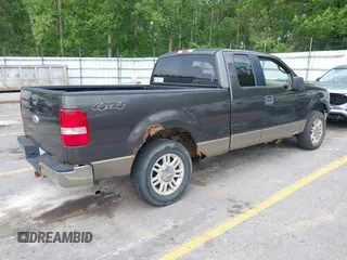 2006 Ford F-150 XLT z VIN 1FTPX145X6NA17017, wystawiony jako IAAI lot #42412659 z przebiegiem 218 939 mil mil oraz . Historia ofert i sprzedaży dostępna na DreamBid. Obrazek 4.