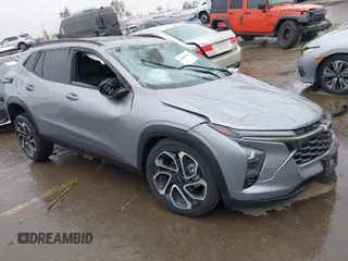 2024 Chevrolet Trax 2RS with VIN KL77LJE20RC135378, listed as a IAAI auction lot 41680002 with 10,626 mi miles and . Bid and sale history available at DreamBid. Image 1.