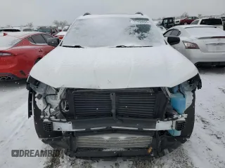 2022 GMC Terrain AT4 with VIN 3GKALYEV8NL153545, listed as a Copart auction lot 87450024 with 85,176 mi miles and Salvage Title. Bid and sale history available at DreamBid. Image 5.