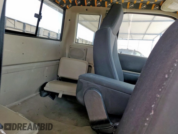 2005 Ford Ranger XL с VIN 1FTYR14U65PA21297, выставлен на аукционе Copart как лот 59552565 с пробегом 153 751 миль миль и Списание • Salvage title. История ставок и продаж доступна на DreamBid. Изображение 10.