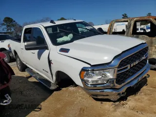 2022 Ram 2500 Big Horn with VIN 3C6UR5DL1NG247160, listed as a Copart auction lot 43605435 with 62,212 mi miles and Salvage Title. Bid and sale history available at carsss.com. Image 4.