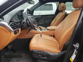2018 BMW X6 sDrive35i with VIN 5UXKU0C5XJ0G80402, listed as a Copart auction lot 71298364 with 101,603 mi miles and Salvage Title. Bid and sale history available at carsss.com. Image 7.