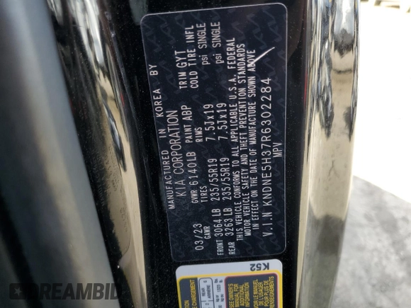 2024 Kia Carnival SX Prestige with VIN KNDNE5H37R6302284, listed as a Copart auction lot 49426315 with 29,591 mi miles and Salvage Title. Bid and sale history available at DreamBid. Image 14.