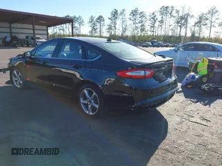 2016 Ford Fusion S with VIN 3FA6P0G70GR375847, listed as a IAAI auction lot 41818306 with 74,565 mi miles. Bid and sale history available at carsss.com. Image 3.