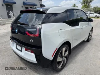 2014 BMW i3 with VIN WBY1Z2C54EV284626, listed as a Copart auction lot 61809165 with 27,008 mi miles and Clean title. Bid and sale history available at DreamBid. Image 3.