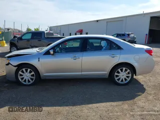 2011 Lincoln MKZ with VIN 3LNHL2GC1BR754870, listed as a IAAI auction lot 42220451 with 143,922 mi miles and . Bid and sale history available at DreamBid. Image 13.