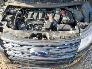 2019 Ford Explorer XLT z VIN 1FM5K7D81KGA57970, wystawiony jako Copart lot #55398775 z przebiegiem 83 616 mil mil oraz Szkoda całkowita • Salvage title. Historia ofert i sprzedaży dostępna na DreamBid. Obrazek 12.