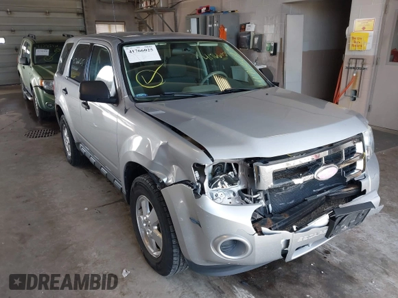 2012 Ford Escape XLS with VIN 1FMCU9C70CKB93771, listed as a IAAI auction lot 41766025 with 151,975 mi miles and . Bid and sale history available at DreamBid. Image 6.