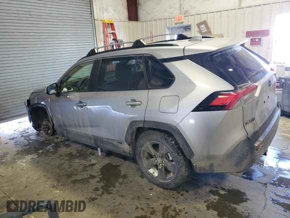 2023 Toyota RAV4 Hybrid LE with VIN JTMMWRFV1PD184987, listed as a Copart auction lot 44200585 with 39,434 mi miles and Salvage Title. Bid and sale history available at carsss.com. Image 2.