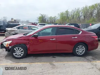 2015 Nissan Altima 2.5 S with VIN 1N4AL3AP1FN904367, listed as a IAAI auction lot 41930507 with 180,453 mi miles. Bid and sale history available at carsss.com. Image 14.