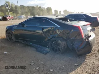 2011 Cadillac CTS-V z VIN 1G6DV1EP7B0111018, wystawiony jako Copart lot #70138834 z przebiegiem 115 045 mil mil oraz Tytuł czysty. Historia ofert i sprzedaży dostępna na DreamBid. Obrazek 2.