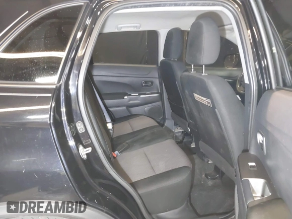 2018 Mitsubishi Outlander Sport ES 2.0 with VIN JA4AP3AUXJU024636, listed as a IAAI auction lot 41647083 with 100,198 mi miles. Bid and sale history available at carsss.com. Image 8.