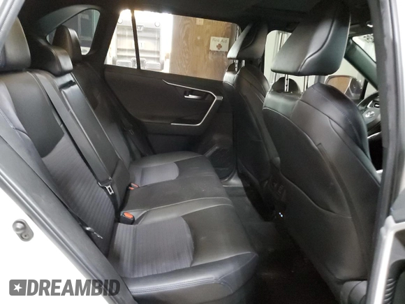 2022 Toyota RAV4 Hybrid XSE with VIN 4T3E6RFV8NU093509, listed as a Copart auction lot 55629435 with 62,477 mi miles and Salvage title. Bid and sale history available at DreamBid. Image 11.