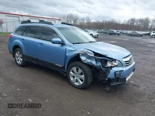2011 Subaru Outback Premium z VIN 4S4BRBCC3B3402107, wystawiony jako IAAI lot #41957136 z przebiegiem 109 717 mil mil oraz . Historia ofert i sprzedaży dostępna na DreamBid. Obrazek 1.