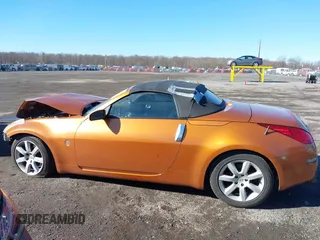2004 Nissan 350Z Touring z VIN JN1AZ36A24T000472, wystawiony jako IAAI lot #38684053 z przebiegiem 65 769 mil mil oraz . Historia ofert i sprzedaży dostępna na DreamBid. Obrazek 14.