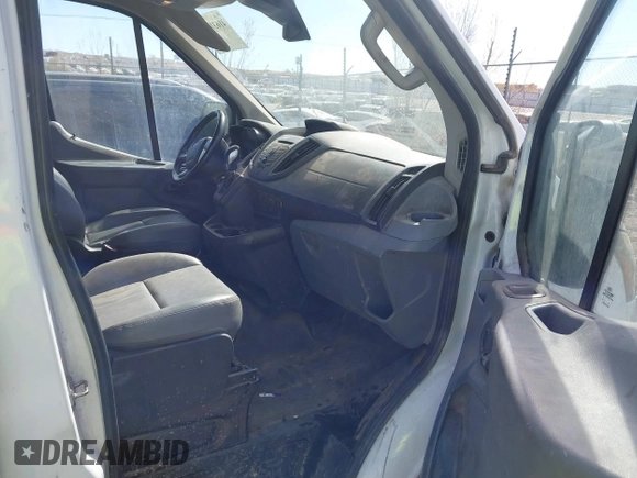 2016 Ford Transit Cargo z VIN 1FTYR2CG7GKB54149, wystawiony jako IAAI lot #41631962 z przebiegiem 151 824 mil mil oraz . Historia ofert i sprzedaży dostępna na DreamBid. Obrazek 5.