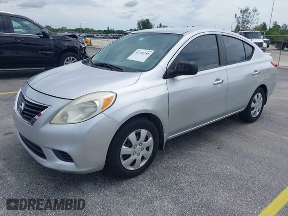 2013 Nissan Versa SV with VIN 3N1CN7AP5DL819164, listed as a IAAI auction lot 42731285 with 155,858 mi miles and . Bid and sale history available at DreamBid. Image 2.