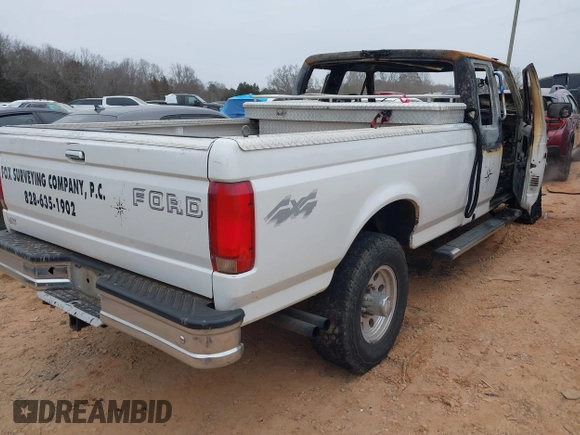 1997 Ford F-250 with VIN 1FTHX26H3VEA67581, listed as a IAAI auction lot 41370732 with Not provided miles and . Bid and sale history available at DreamBid. Image 4.