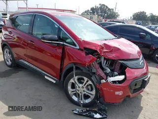2020 Chevrolet Bolt EV LT с VIN 1G1FY6S00L4142213, выставлен на аукционе IAAI как лот 42334395 с пробегом 83 579 миль миль и . История ставок и продаж доступна на DreamBid. Изображение 1.