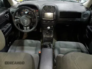 2016 Jeep Patriot High Altitude with VIN 1C4NJRFB8GD802430, listed as a Copart auction lot 50702875 with 151,841 mi miles and Salvage Title. Bid and sale history available at DreamBid. Image 8.