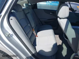 2019 Chevrolet Malibu LT with VIN 1G1ZD5STXKF108408, listed as a IAAI auction lot 41759593 with 71,831 mi miles. Bid and sale history available at carsss.com. Image 8.