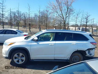 2015 Toyota Highlander Limited z VIN 5TDDKRFH0FS103616, wystawiony jako IAAI lot #41791228 z przebiegiem 132 288 mil mil oraz . Historia ofert i sprzedaży dostępna na DreamBid. Obrazek 15.