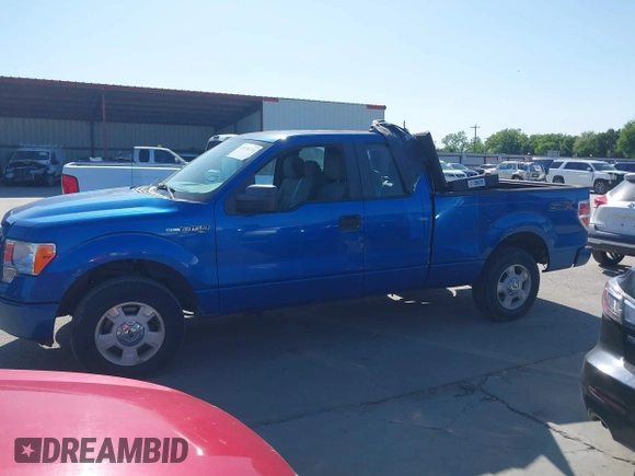 2014 Ford F-150 XL with VIN 1FTEX1CM7EFC70627, listed as a IAAI auction lot 41976216 with 31,676 mi miles. Bid and sale history available at carsss.com. Image 14.