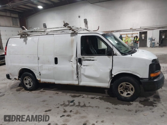 2006 Chevrolet Express Cargo with VIN 1GCFG15X861262059, listed as a IAAI auction lot 41803770 with 199,997 mi miles and . Bid and sale history available at DreamBid. Image 13.